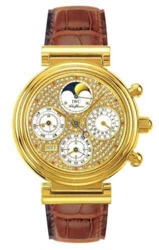 Da Vinci Perpetual Yellow Gold / Paved / Italian — photo from WatchBase · Photo: WatchBase · © WatchBase, used with permission · Source: https://watchbase.com/iwc/da-vinci/iw3750-16