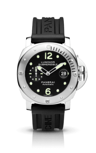 Luminor Submersible Automatic Acciaio — photo from WatchBase · Photo: WatchBase · © WatchBase, used with permission · Source: https://watchbase.com/panerai/submersible/pam00024