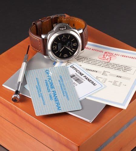 Luminor Power Reserve — photo from WatchBase · Photo: WatchBase · © WatchBase, used with permission · Source: https://watchbase.com/panerai/luminor/pam00027