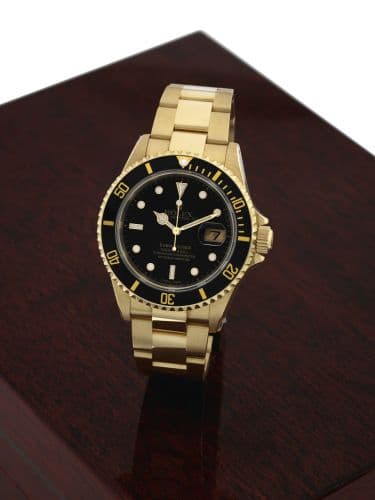 Submariner 16618 Black SuperLuminova — photo from WatchBase · Photo: WatchBase · © WatchBase, used with permission · Source: https://watchbase.com/rolex/submariner/16618-black-superluminova